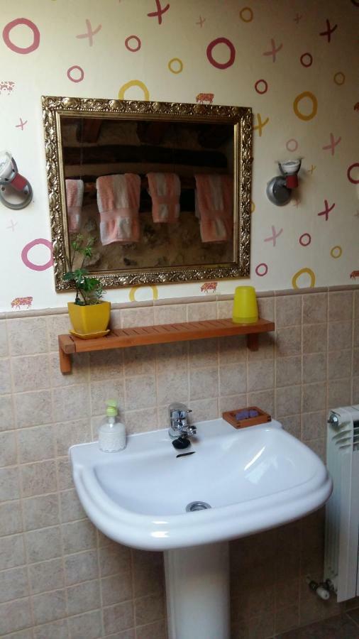 Casa Rural Calle Real Bed & Breakfast Torremocha de Ayllon ภายนอก รูปภาพ