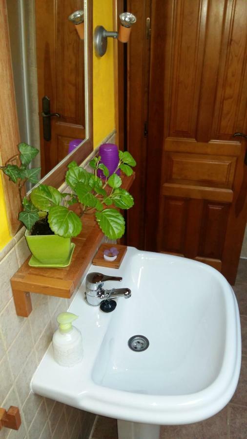Casa Rural Calle Real Bed & Breakfast Torremocha de Ayllon ภายนอก รูปภาพ