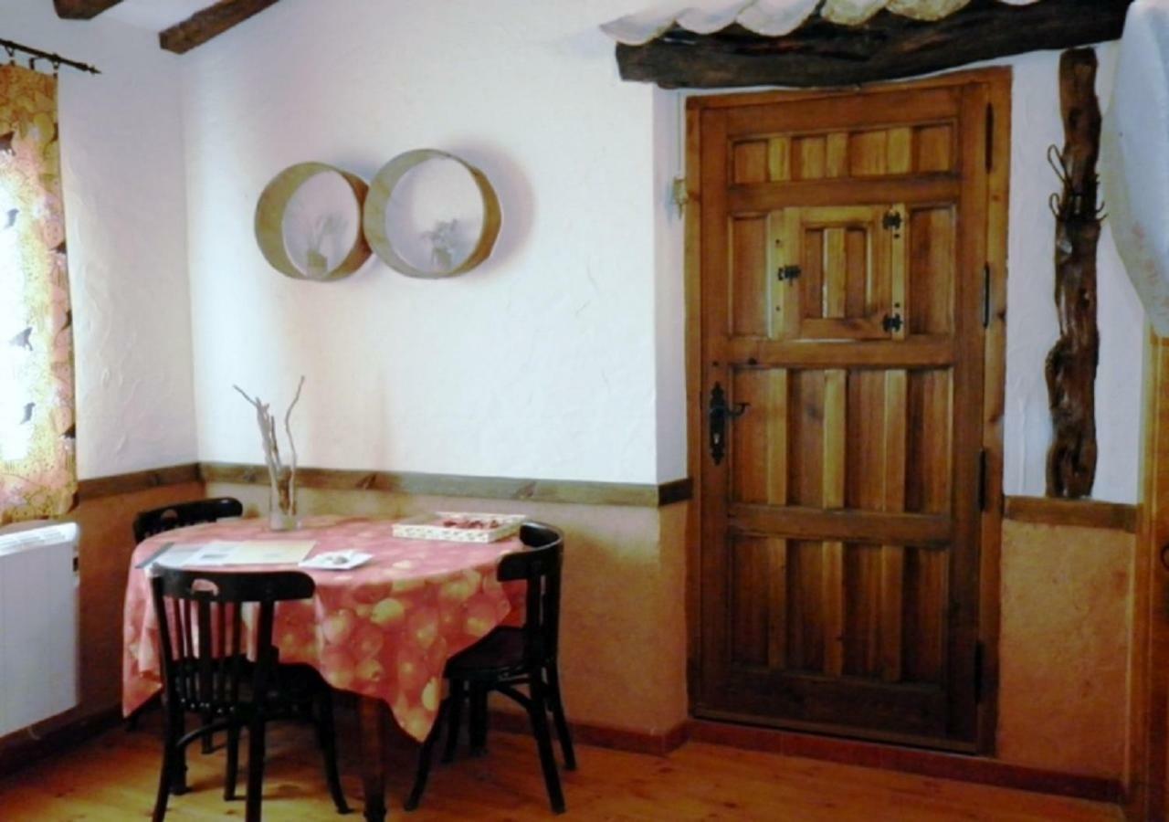 Casa Rural Calle Real Bed & Breakfast Torremocha de Ayllon ภายนอก รูปภาพ